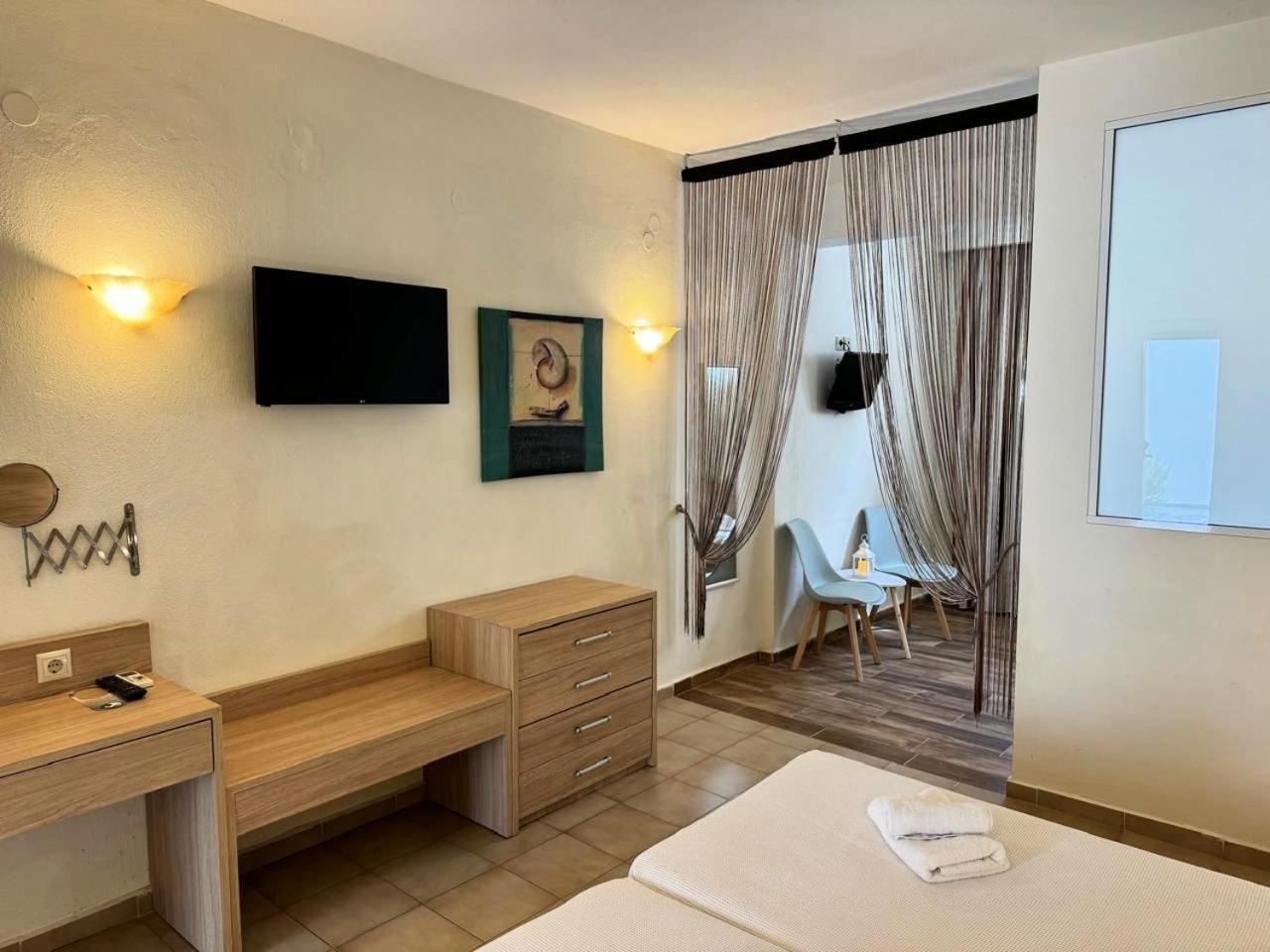 Xenios Possidi Paradise Hotel 외부 사진