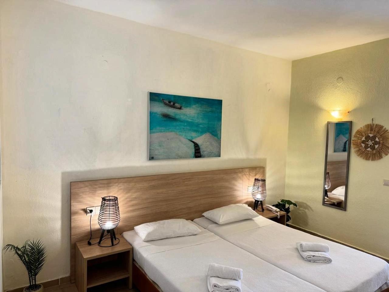 Xenios Possidi Paradise Hotel 외부 사진